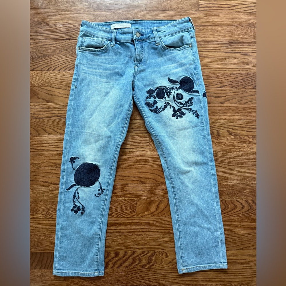 ANTHROPOLOGIE Pilcro Floral Rose Embroidered Denim Jeans Coquette Maximalist 27‎